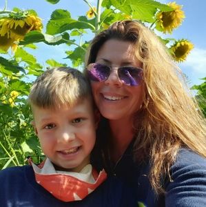 Meet your Posher, Leah